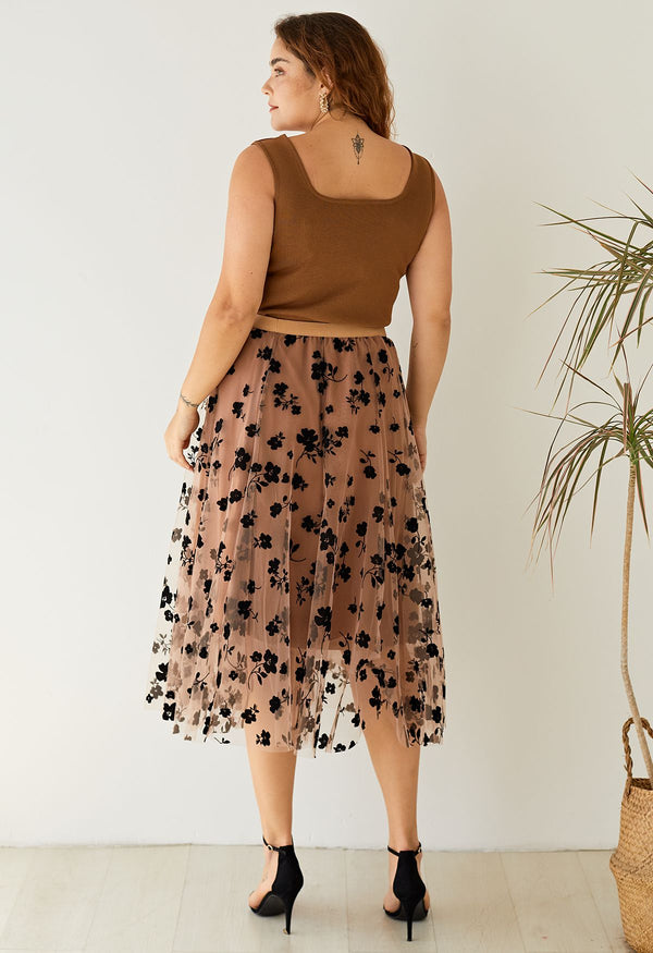 Jupe mi-longue en maille double couche avec motif posy en 3D Caramel