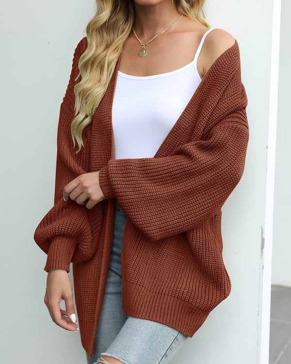 Cardigan caramel à manches lanternes.