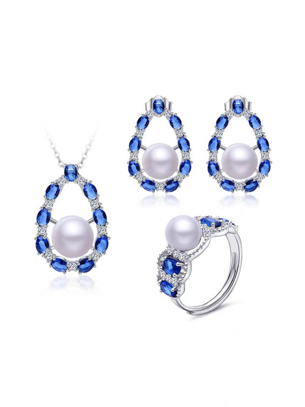 Ensemble splendide de collier, boucles d'oreilles et bague en perles d'eau douce