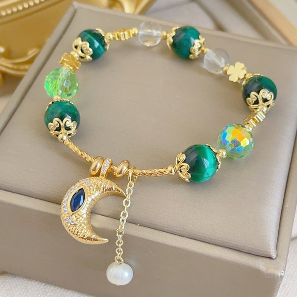 Bracelet pendentif avec une pierre d'œil de tigre verte