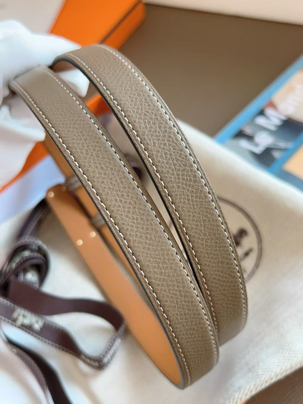 âš Ceinture Exclusive en Cuir â ĂlĂ©gance & Raffinement ( C-ELINE )