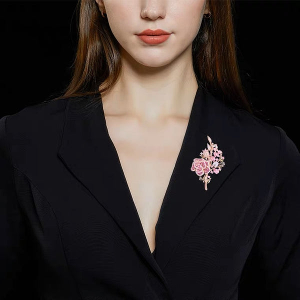 Broche bouquet en zircon rose