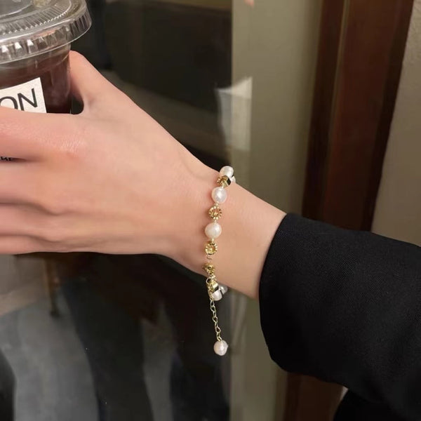 Bracelet cercle de perles d'eau douce