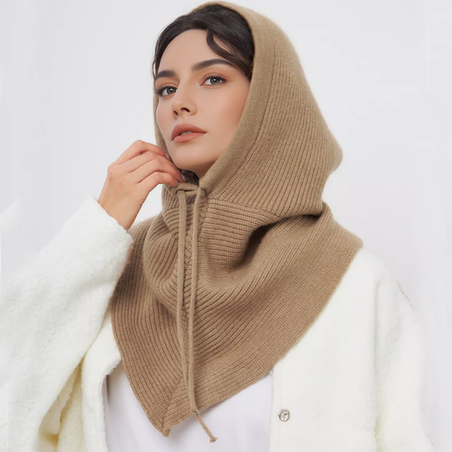 Capuche-Écharpe Tricotée 