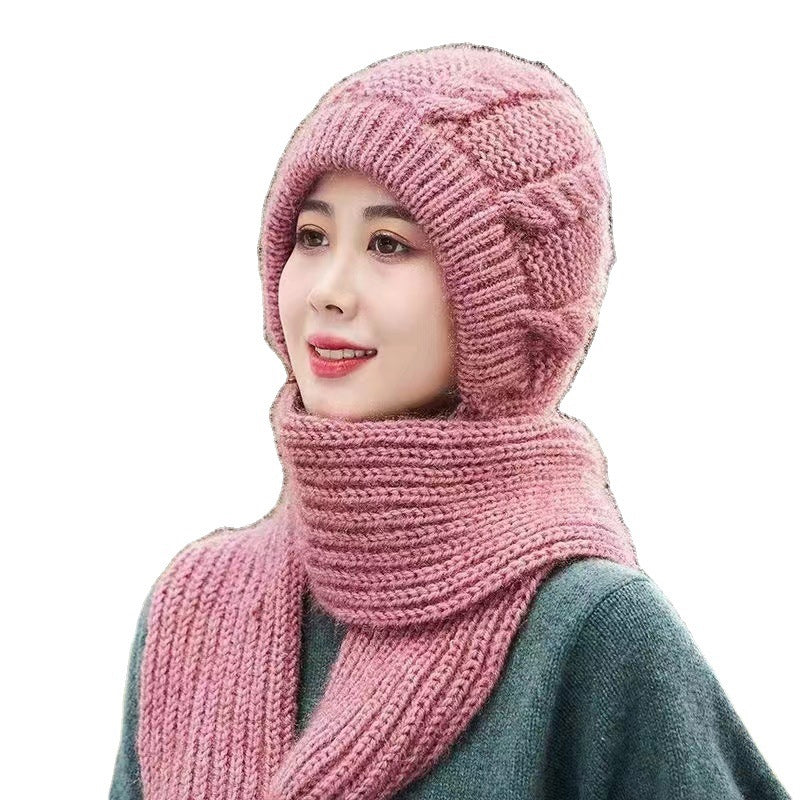 Tout-en-un: Bonnet + écharpe.