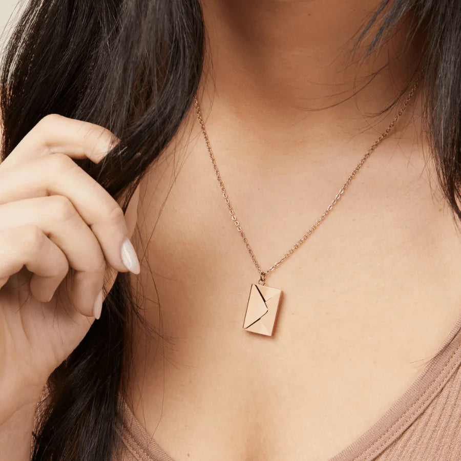 Collier Lettre d'Amour