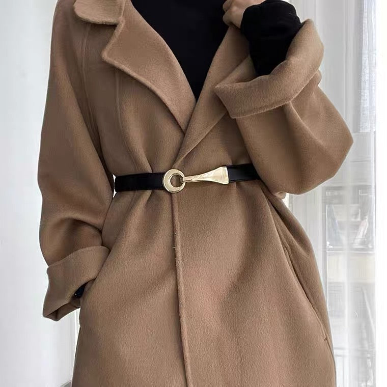 Ceinture en cuir de vachette au design raffiné
