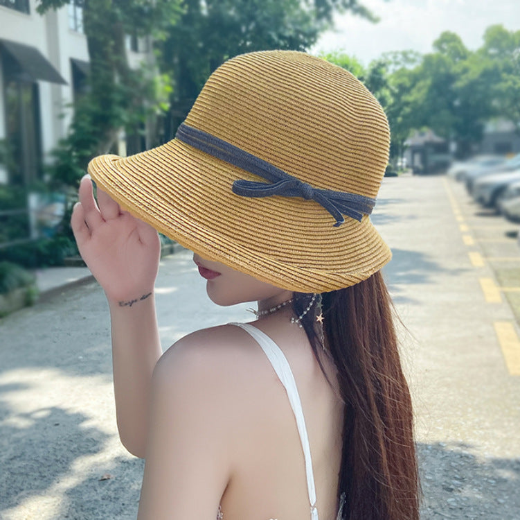 Chapeau seau en fibre naturelle avec nœud - Charme estival.