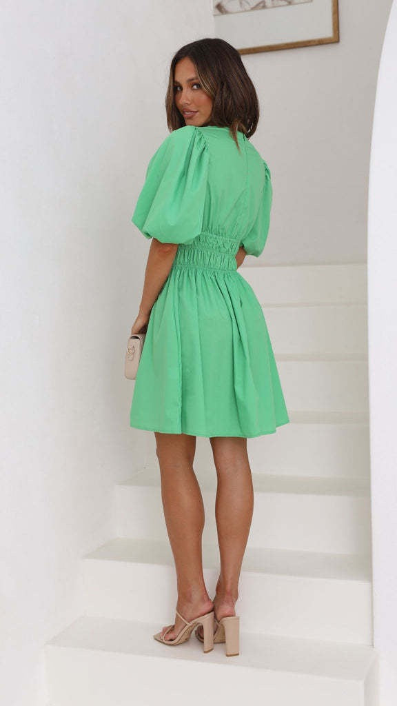 Robe à encolure