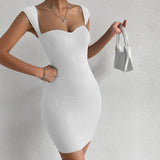 Robe moulante à encolure cœur en tricot côtelé
