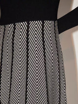 Robe en tricot au motif chevron