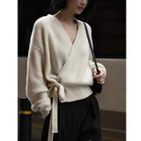 Haut en tricot à encolure en V
