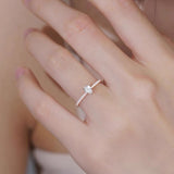 Bague en argent en forme de goutte