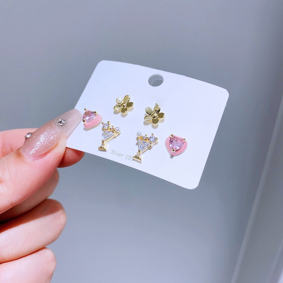 Ensemble de 6 paires de boucles d'oreilles avec des motifs de fleurs et de cœurs
