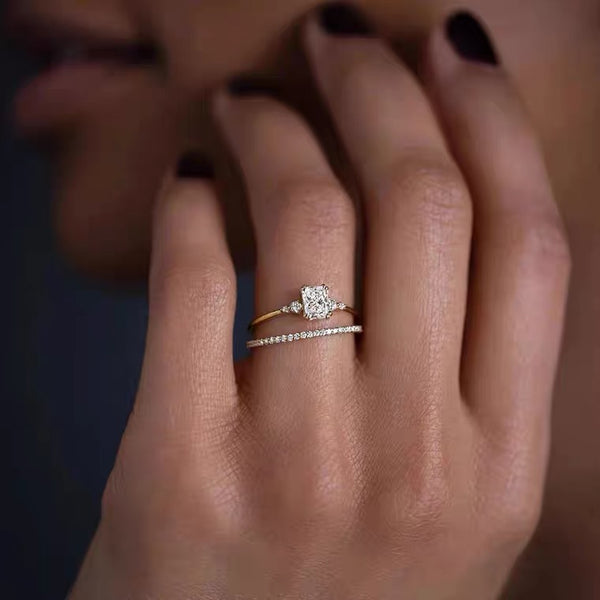 Ensemble de 2 bagues en argent 925 avec zircon carré