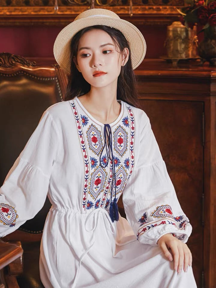 Robe Longue en Coton Brodé
