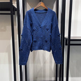 Cardigan en Crochet avec Pompons