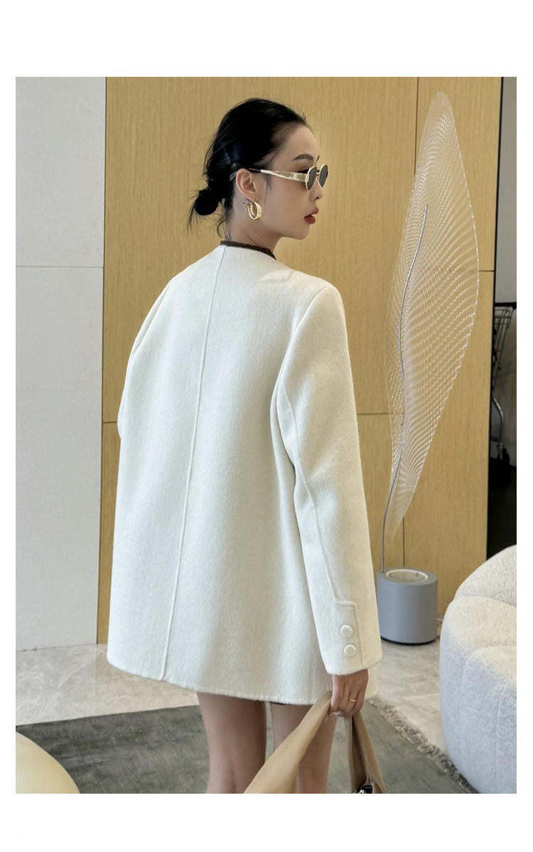 Manteau à Col V en Laine Double Face avec Bouton et Glands