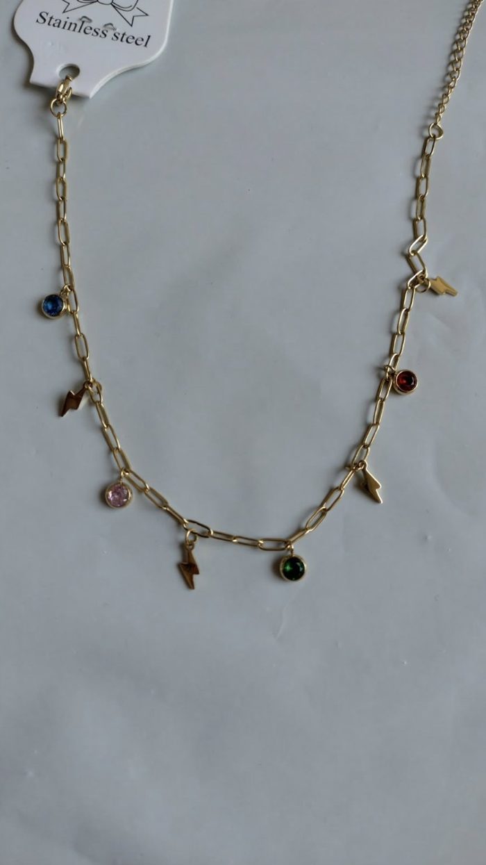 Collier éclairs et pierres colorées