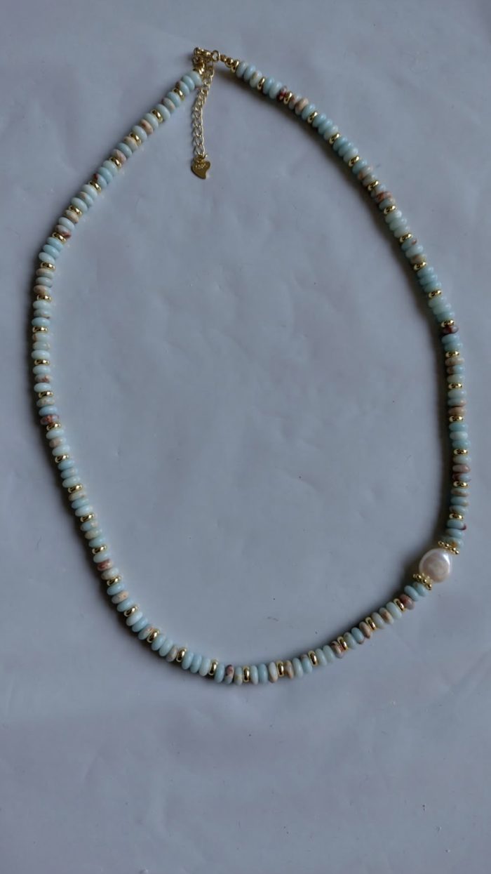 Collier perles bleu clair et perle