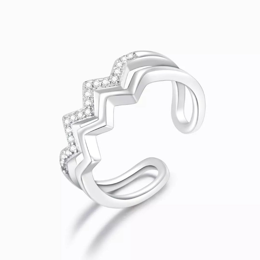 Bague en argent représente les hauts et les bas de la vie.