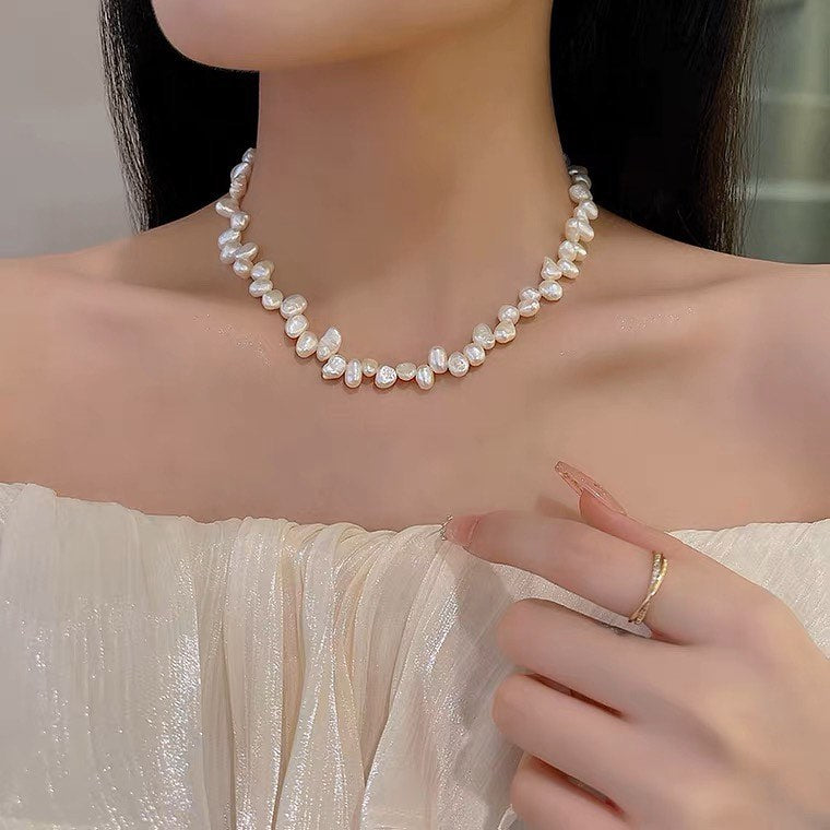 Collier et bracelet de perles naturelles