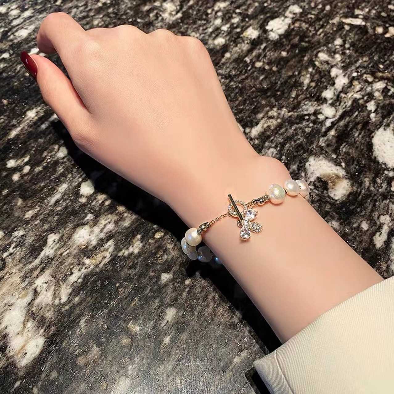 Alessia Bracelet en perle naturelle