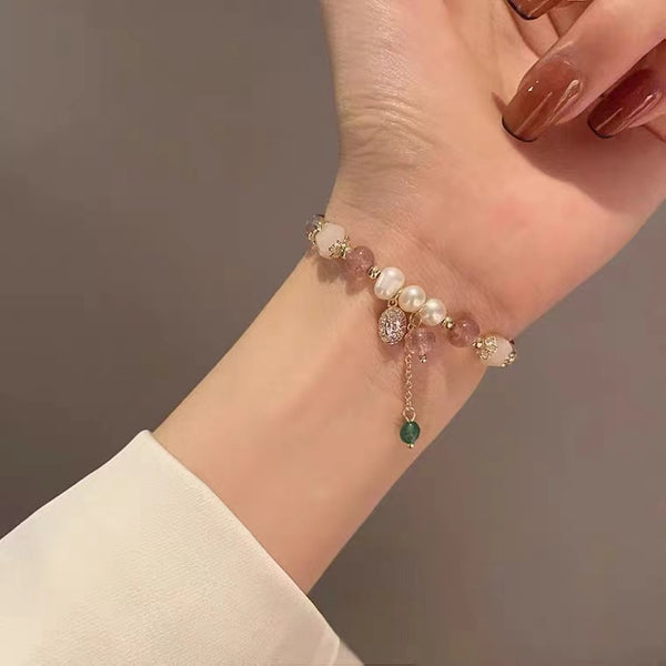 Bracelet à breloques ovales en quartz fraise perle d'eau douce