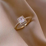 Lot de 3 bagues en zircon carré et cœur.