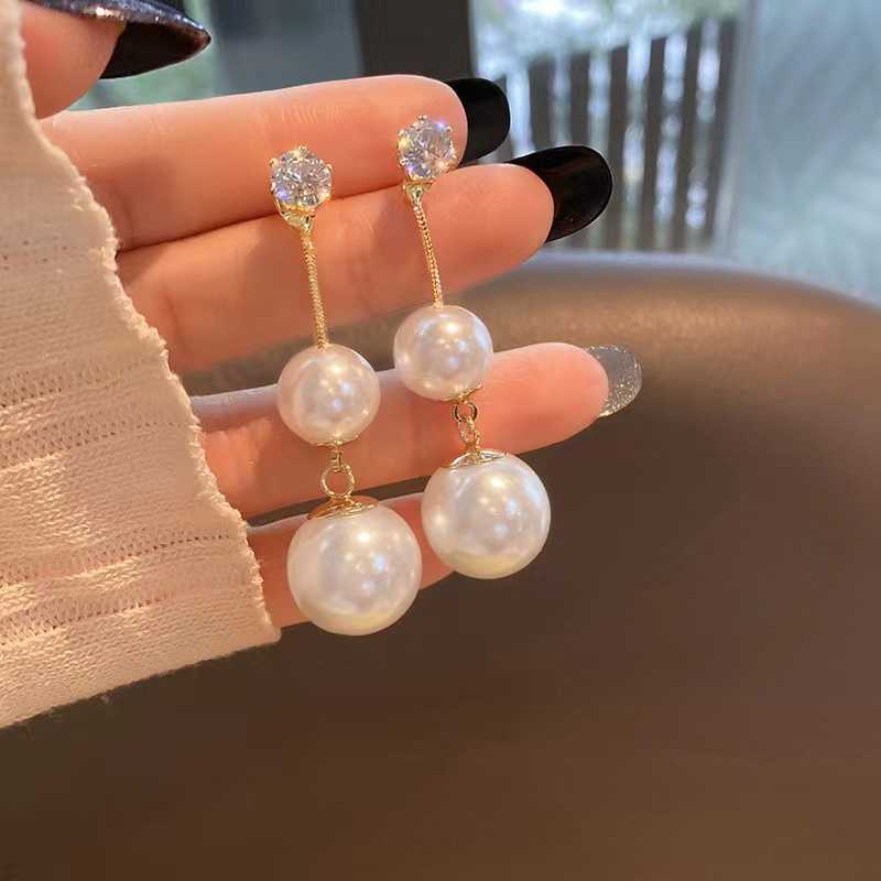 Boucle d'oreille en perles trio