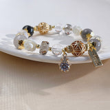 Bracelet ajustable  en fleur de quartz naturelle 