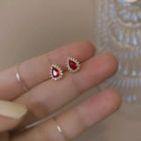 Boucle d'oreille Rubis de zircon ardent