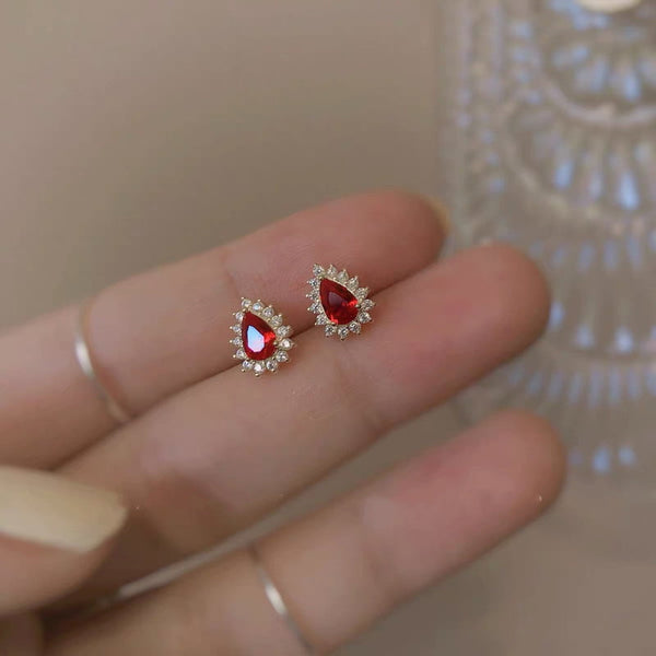 Boucle d'oreille Rubis de zircon ardent