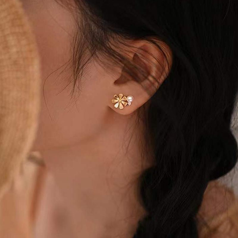 Clous de perles naturelle