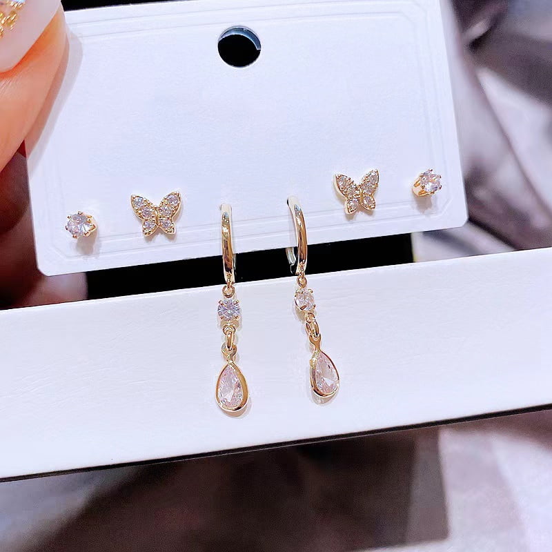 Ensemble de boucles d'oreilles en forme de larme
