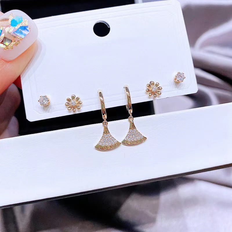Lot de 6 boucles d'oreilles fleur
