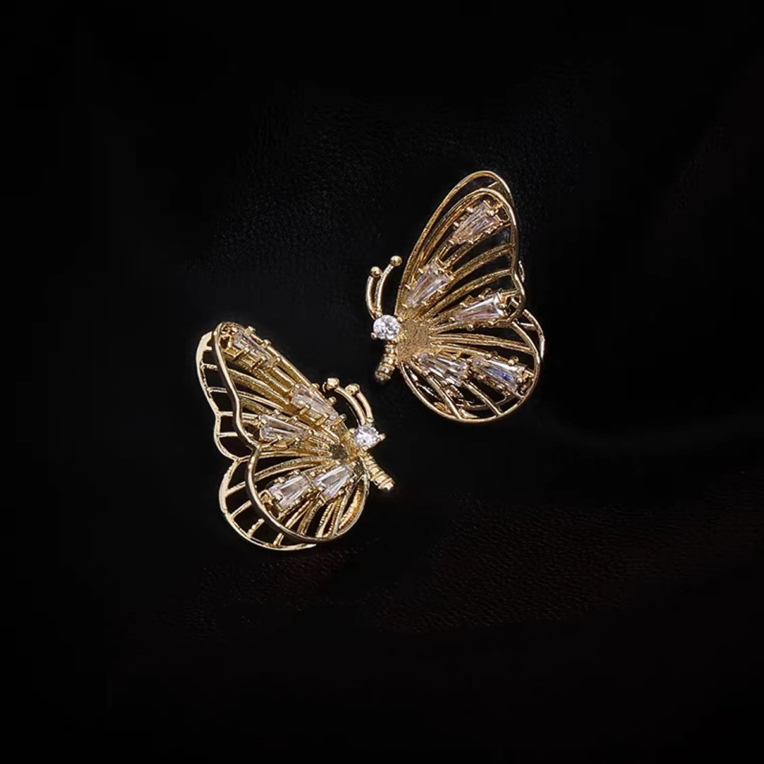 Clous d'oreilles papillon scintillants en argent 925 