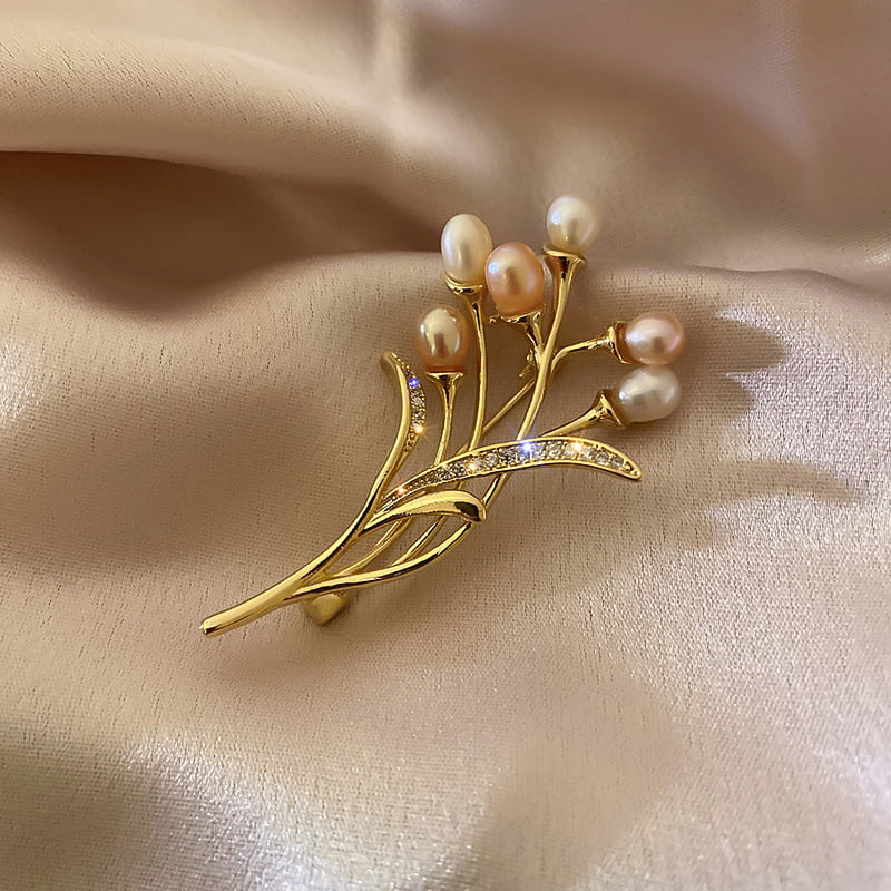 Broche bouquet de perles d'eau douce