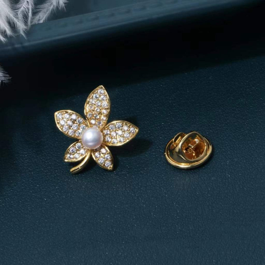 Broche perle d'eau douce en érable