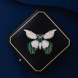 Broche papillon en zircon vert