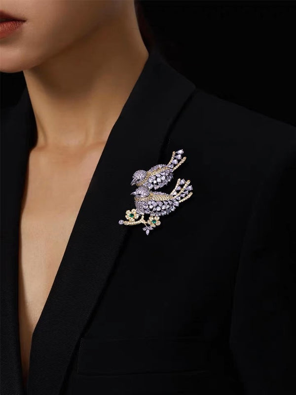Broche d'amoureux en zircon