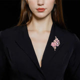 Broche bouquet en zircon rose