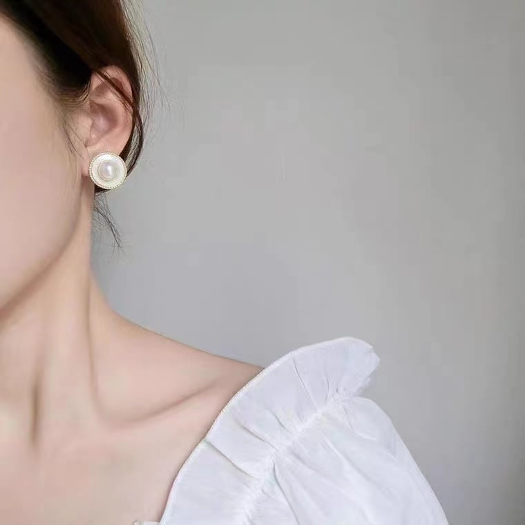 Goujon de boucle d'oreille Vintage