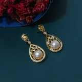 Boucle d'oreille en forme de goutte de perle d'eau douce
