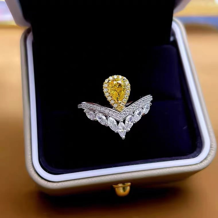 Bague en argent 925 et de pierre zircon citrine