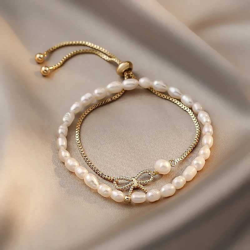 Bracelet Infinity de perles d'eau douce